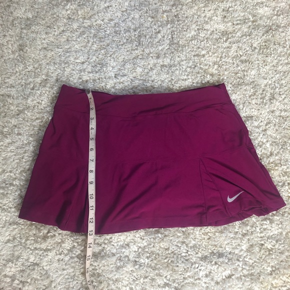 SOLD Nike Fuschia Tennis Skirt/Skort Size Large - Picture 7 of 7